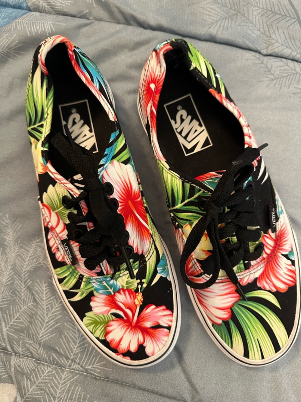Like New Vans Floral Hawaiian Black Colorway sneakers sz W8 M 6.5 - Picture 2 of 10